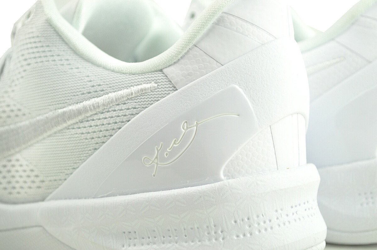 楽天市場】NIKE KOBE VIII PROTRO HALO white/white-wht fj9364-100