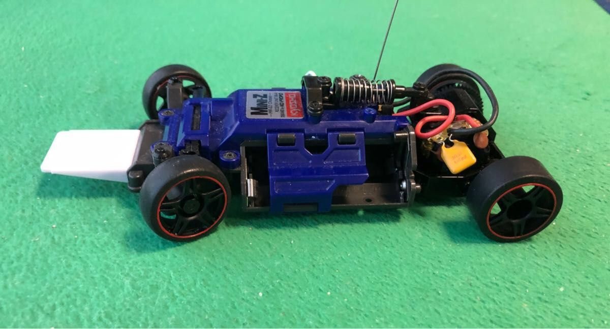 値下げしました mini-z Ferrari KYOSHO 京商ミニッツ MR-02 MM