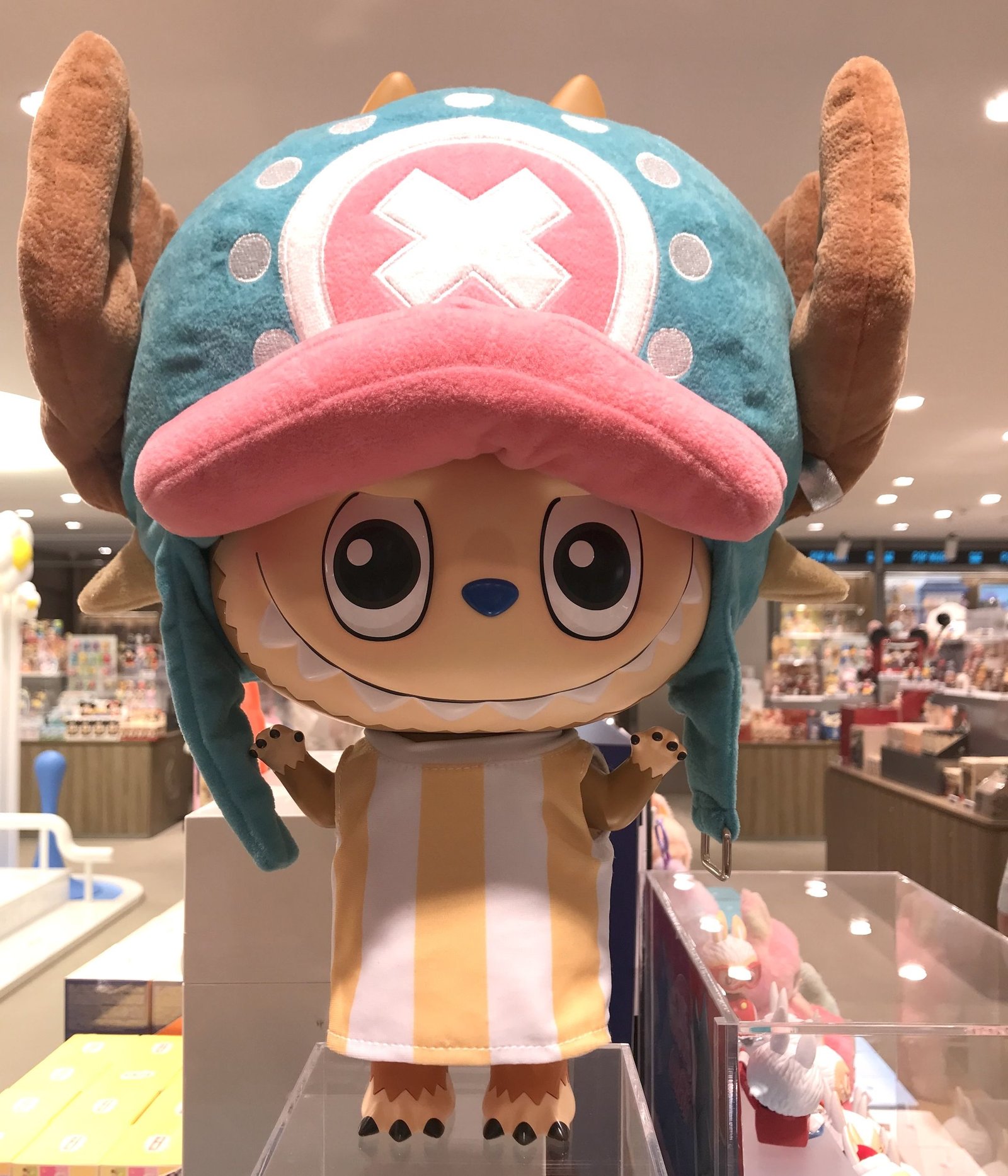 海外限定！POP MART(ポップマート)の「THE MONSTERS × ワンピース