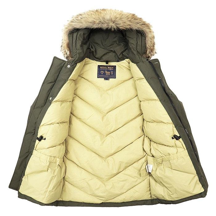 WOOLRICH（ウールリッチ） SALE【美品】WOOLRICH ダウンジャケット