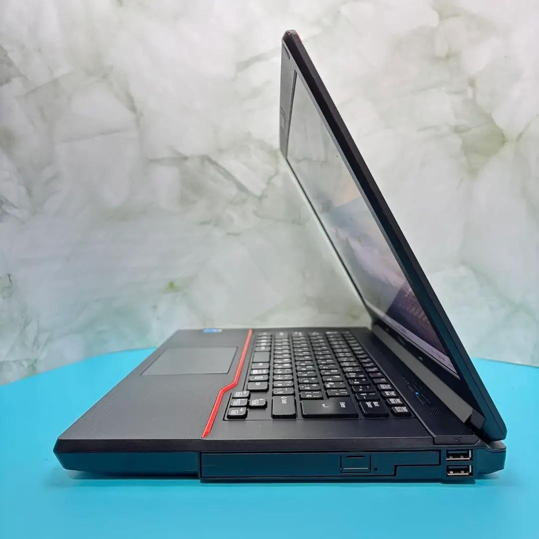 在庫処分SALE‼】☆Office付☆富士通爆速SSD☆i3ノート